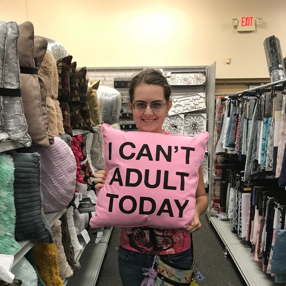 Meet your Posher, Amber - Picture 1 of 1